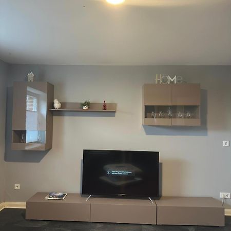 Gesamte Wohnung Mit Parkplatz Halstenbek Extérieur photo