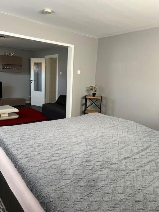 Gesamte Wohnung Mit Parkplatz Halstenbek Extérieur photo
