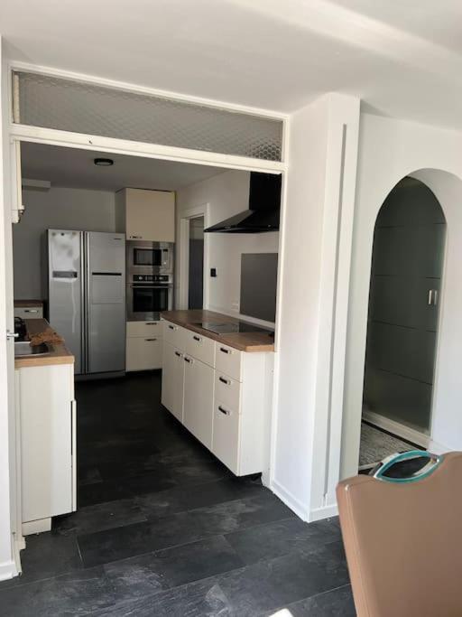 Gesamte Wohnung Mit Parkplatz Halstenbek Extérieur photo